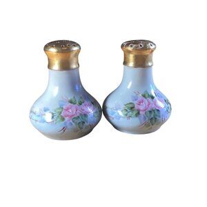 Hand-Painted Porcelain Salt/Pepper Shakers W/Pink Roses& Gold Accents 3”T,2.25”W